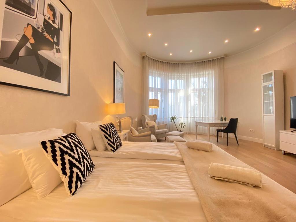 Apartment Romantic Riverview Bestern