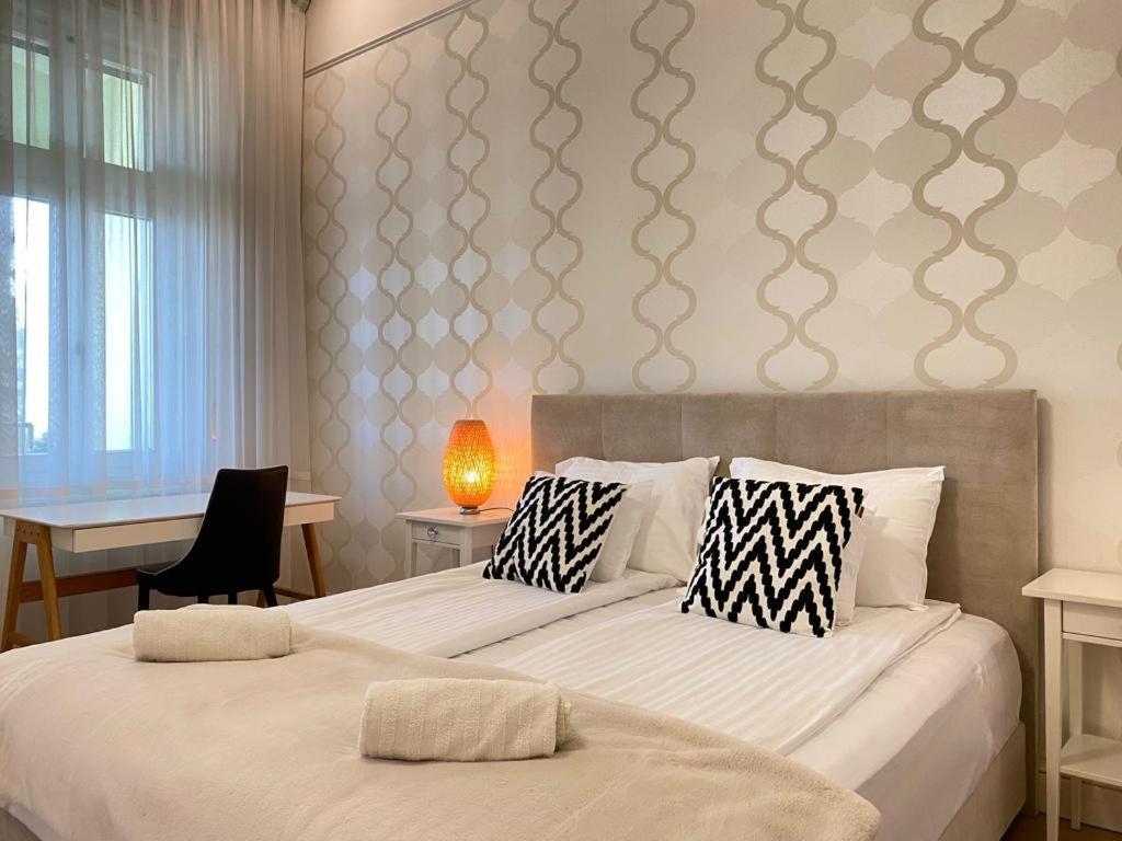 Romantic Riverview Bestern Apartment Szegedin